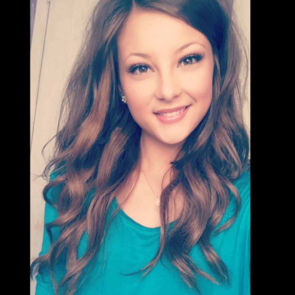 Meet your Posher, Ashly